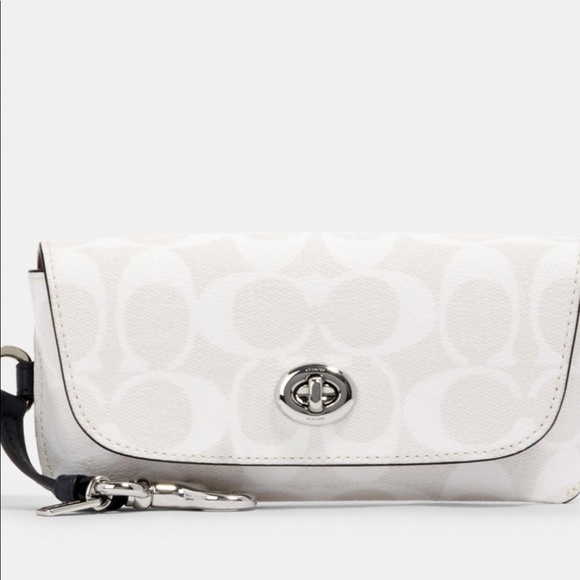 Coach Accessories - Coach Sunglass Case NWT💕💕